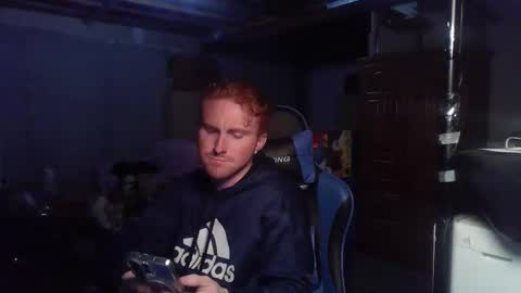 Snapshot of kingoffootfetish chatting on 26, 4, 2026 Master King Tommy online show from 26, 4, 2026