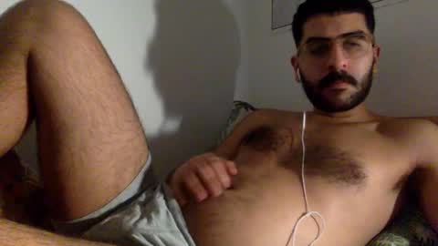 Snapshot of kingofpigs chatting on 27, 1, 2025 KingofPigs online show from 27, 1, 2025