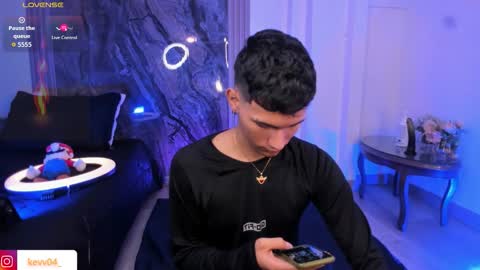 Snapshot of kingparker1 chatting on 7, 2, 2026 A L E X online show from 7, 2, 2026