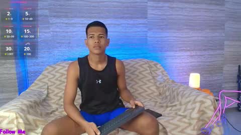 Snapshot of kingstark_ chatting on 4, 11, 2025 sebastian online show from 4, 11, 2025