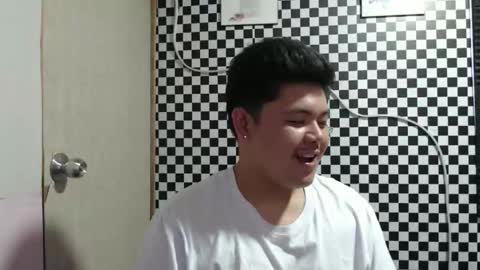 Yuki online show from 5, 4, 2026