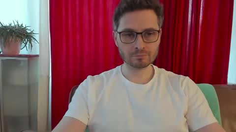 Snapshot of kinksubbydubby chatting on 27, 2, 2026 kinksubbydubby online show from 27, 2, 2026