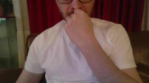 Snapshot of kinksubbydubby chatting on 20, 3, 2026 kinksubbydubby online show from 20, 3, 2026