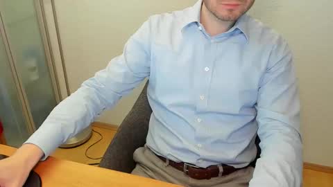 Snapshot of kinksubbydubby chatting on 25, 3, 2026 kinksubbydubby online show from 25, 3, 2026