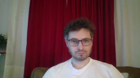 Snapshot of kinksubbydubby chatting on 28, 3, 2026 kinksubbydubby online show from 28, 3, 2026