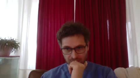 Snapshot of kinksubbydubby chatting on 4, 4, 2026 kinksubbydubby online show from 4, 4, 2026