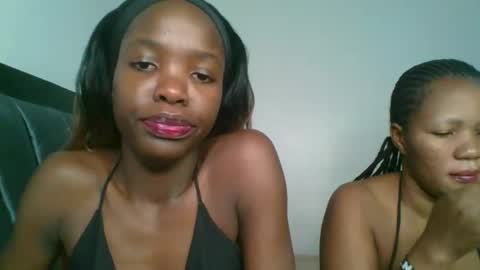 Snapshot of kinky_aria chatting on 9, 10, 2025 kinky_aria online show from 9, 10, 2025