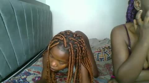 kinky_aria online show from 10, 11, 2025