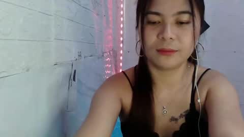 Snapshot of kinky_gurl69 chatting on 10, 12, 2024 mary online show from 10, 12, 2024