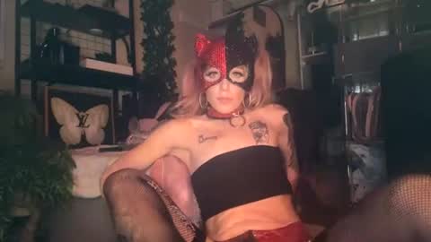 Kinky K80 online show from 16, 7, 2026