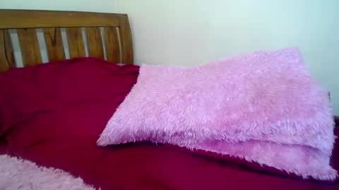 Snapshot of kinky_kaiya chatting on 25, 12, 2024 kaiya online show from 25, 12, 2024