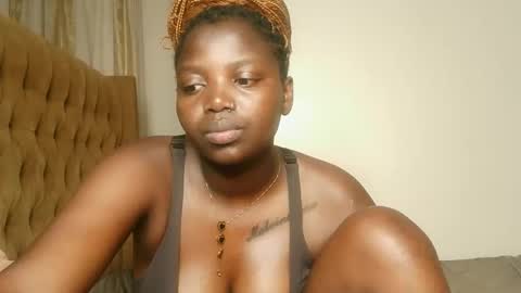 Snapshot of kinky_lola1 chatting on 17, 1, 2026 Lola online show from 17, 1, 2026