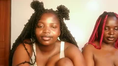 Snapshot of kinky_lola1 chatting on 6, 2, 2026 Lola online show from 6, 2, 2026