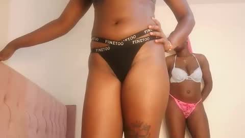 Snapshot of kinky_lola1 chatting on 11, 3, 2026 Lola online show from 11, 3, 2026