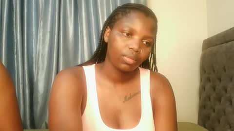 Snapshot of kinky_lola1 chatting on 10, 4, 2026 Lola online show from 10, 4, 2026