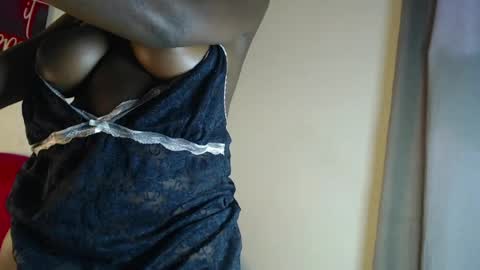 Snapshot of kinky_me1 chatting on 5, 4, 2026 princess online show from 5, 4, 2026