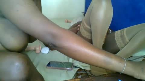 kinky_roey online show from 28, 2, 2025