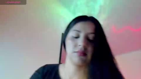 kinky yeyns online show from 28, 1, 2025