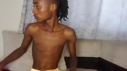 Snapshot of kinkybby_ chatting on 12, 1, 2025 kinkybby_ online show from 12, 1, 2025