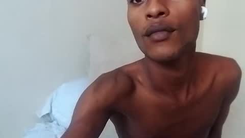 Snapshot of kinkybby_ chatting on 2, 2, 2025 kinkybby_ online show from 2, 2, 2025