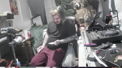 Kinky Cassie online show from 3, 2, 2026