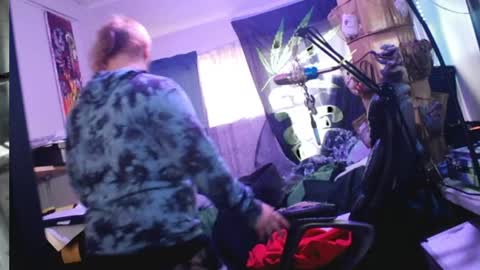 Kinky Cassie online show from 5, 4, 2026