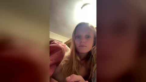 Snapshot of kinkycheeks101 chatting on 20, 7, 2026 Kinkycheeks101 online show from 20, 7, 2026