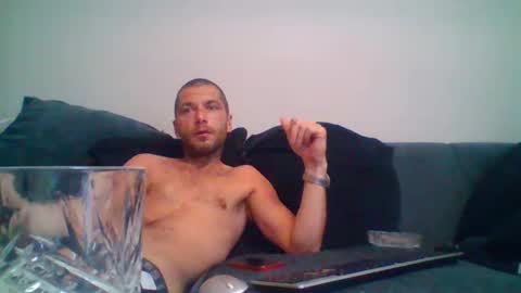 Snapshot of kinkycouple147 chatting on 26, 5, 2026 kinkycouple147 online show from 26, 5, 2026