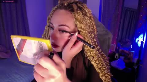  Sara  online show from 5, 3, 2025