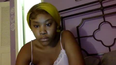 Snapshot of kinkykittee chatting on 13, 2, 2026 Bunniii online show from 13, 2, 2026