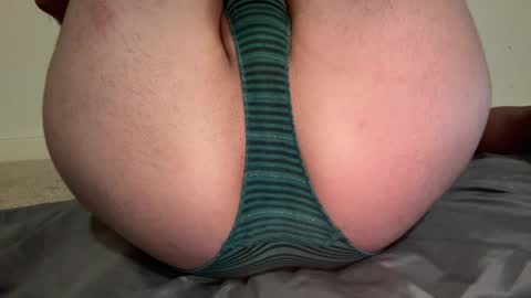Snapshot of kinkyrisque chatting on 27, 5, 2026 Xoxxxo online show from 27, 5, 2026