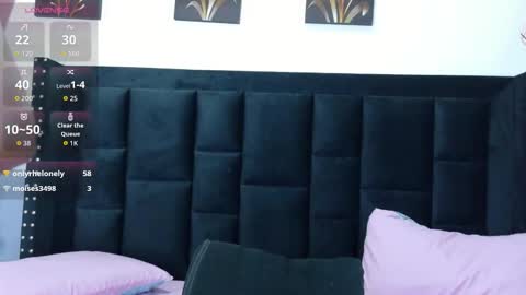 Snapshot of kinkywildmilf chatting on 2, 3, 2026 kinkywildmilf online show from 2, 3, 2026