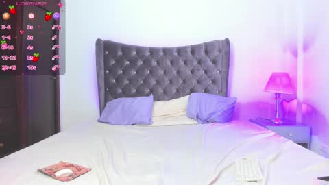 Snapshot of kinkyworld_ chatting on 10, 3, 2025 FREE ONLYFANS online show from 10, 3, 2025