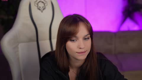 Snapshot of kira0541 chatting on 18, 9, 2025 Sweet girls online show from 18, 9, 2025