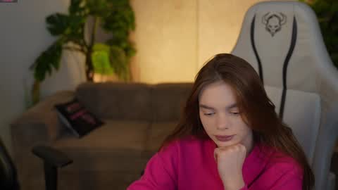 Snapshot of kira0541 chatting on 9, 11, 2025 Sweet girls online show from 9, 11, 2025