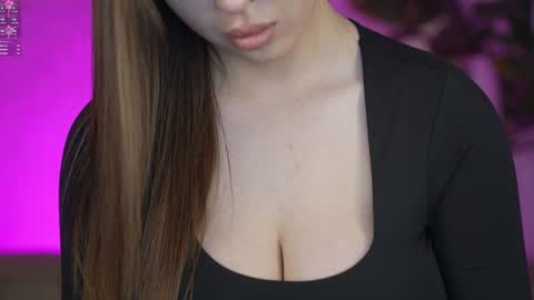 Snapshot of kira0541 chatting on 29, 11, 2025 Sweet girls online show from 29, 11, 2025