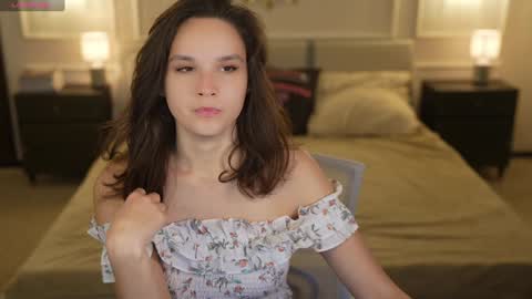 Snapshot of kira0541 chatting on 1, 12, 2025 Sweet girls online show from 1, 12, 2025