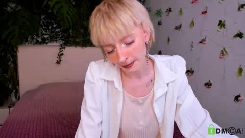 Snapshot of kira__cutie chatting on 4, 3, 2026 Kira online show from 4, 3, 2026