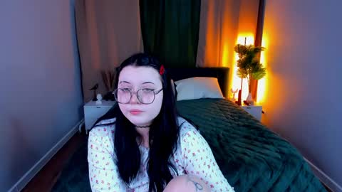 kira online show from 25, 3, 2026