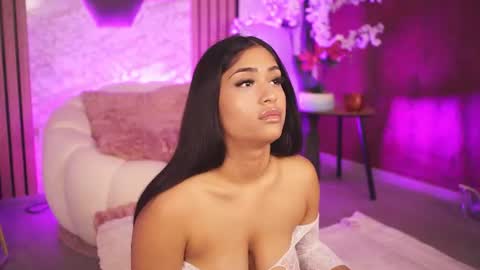 Snapshot of kira_krush chatting on 18, 7, 2026 kira krush online show from 18, 7, 2026