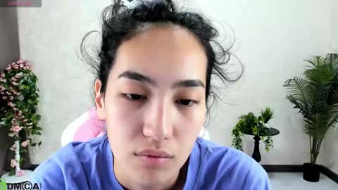 Aura online show from 21, 10, 2025