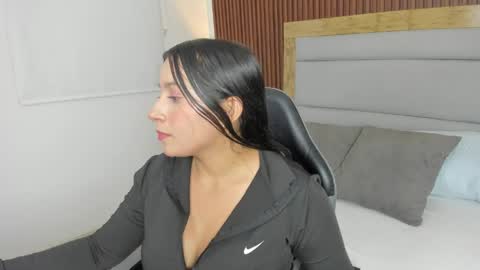 Snapshot of kira_relish chatting on 30, 3, 2026 K I R A online show from 30, 3, 2026