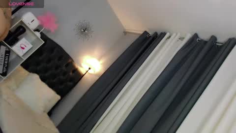 Snapshot of kira_willer chatting on 9, 2, 2025 KIRA online show from 9, 2, 2025