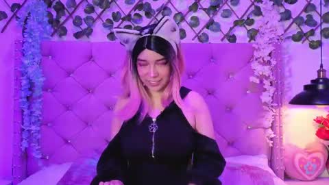 Snapshot of kira_yuzu chatting on 4, 5, 2026 Kira online show from 4, 5, 2026