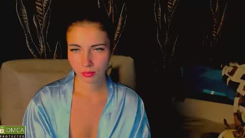 Snapshot of kiraa_sunny chatting on 19, 10, 2025 kiraa sunny online show from 19, 10, 2025