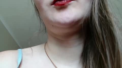 Snapshot of kiragoldens chatting on 26, 3, 2026 KiraGoldens online show from 26, 3, 2026