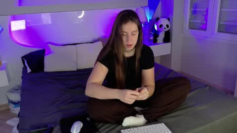 Kira online show from 23, 2, 2026