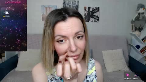 kiramartins cat online show from 27, 12, 2024