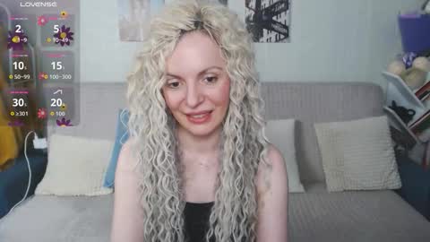 kiramartins cat online show from 25, 11, 2025