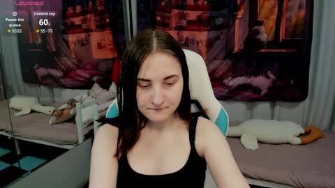 KiraParker online show from 3, 4, 2026